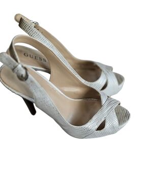GUESS Ivory Textured Slingback Peep-Toe Heels